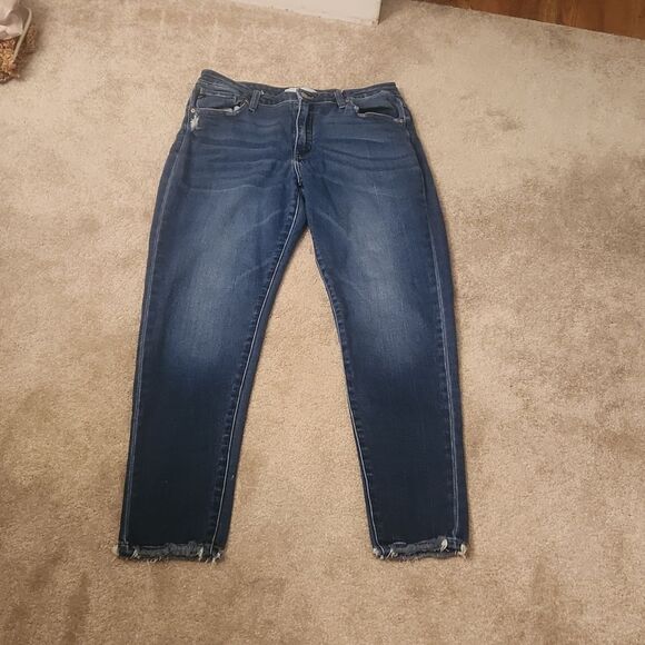KanCan Women's Skinny Jeans w/ Distressed Hem on Legs Size 13/30 - Picture 1 of 10